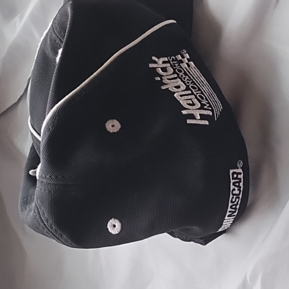 Nascar hat - Picture 3 of 5